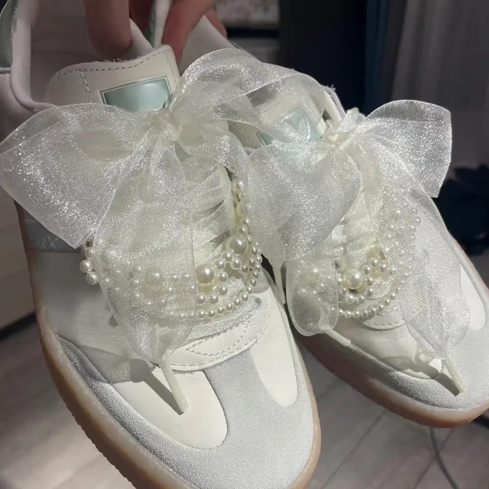 เชือกผูกรองเท้าผ้าชีฟองแบบใหม่ - Lace Replacement Flat บทวิจารณ์และราคา